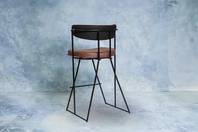 Banco_Saga_Penny-atras