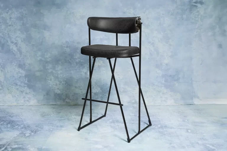 Silla_Periquera_Saga_Puma_Negro